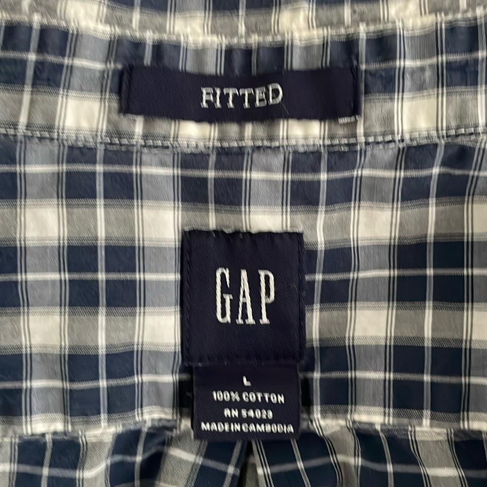 2008 Fitted GAP button-up